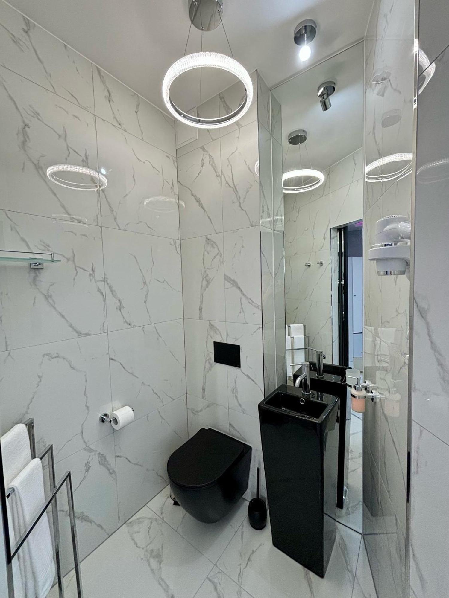 גניזנו Apartament "Prezydencki Deluxe" Centrum Z Duza Wanna Dla Dwojga מראה חיצוני תמונה